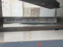 MetalTec BS 350 CZ ленточнопильный станок c поворотом пильного модуля под углом 45 - 90°