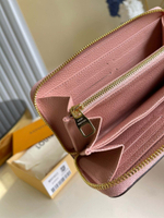 Louis Vuitton Zippy Wallet