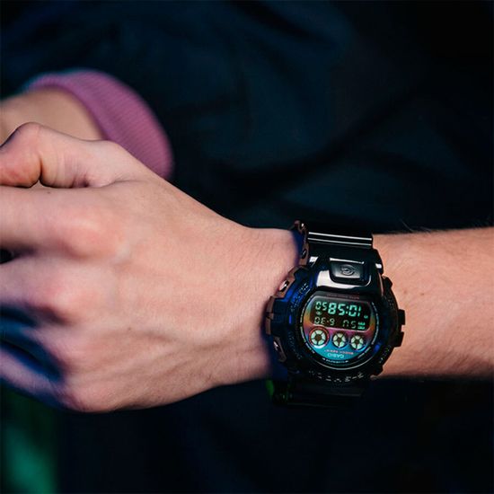 Наручные часы Casio G-Shock DW-6900RGB-1DR