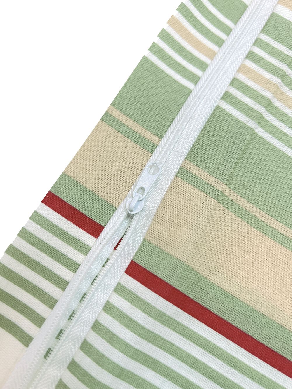 Наволочка комплект 2шт перкаль Сказка "Восточная полоска" 70x70 см на молнии