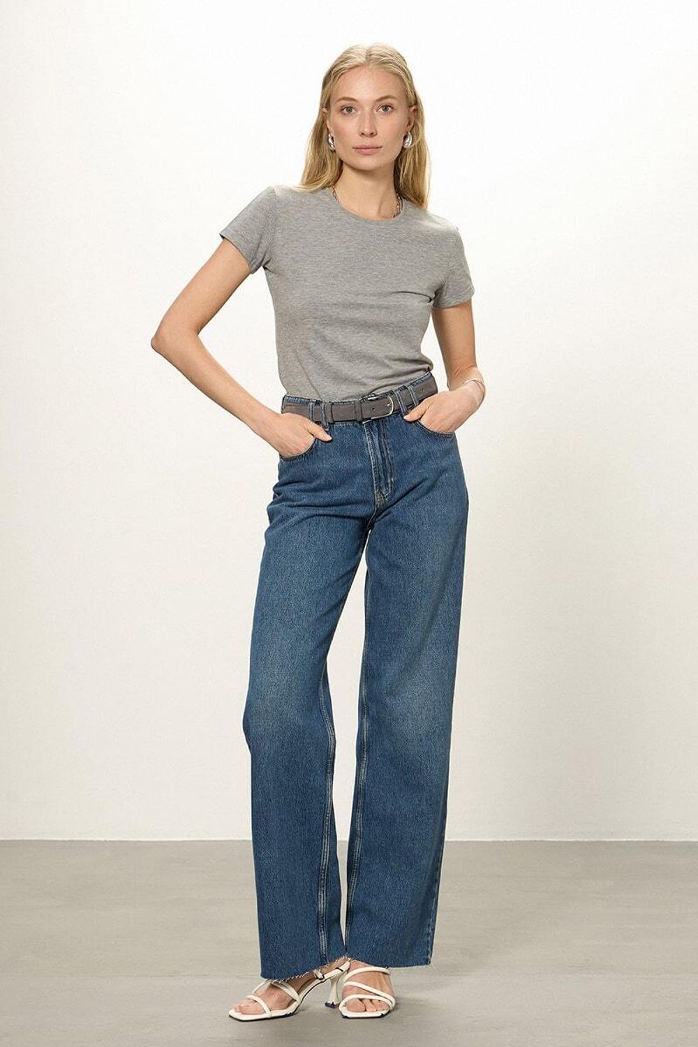 Футболка приталенная Серая меланж