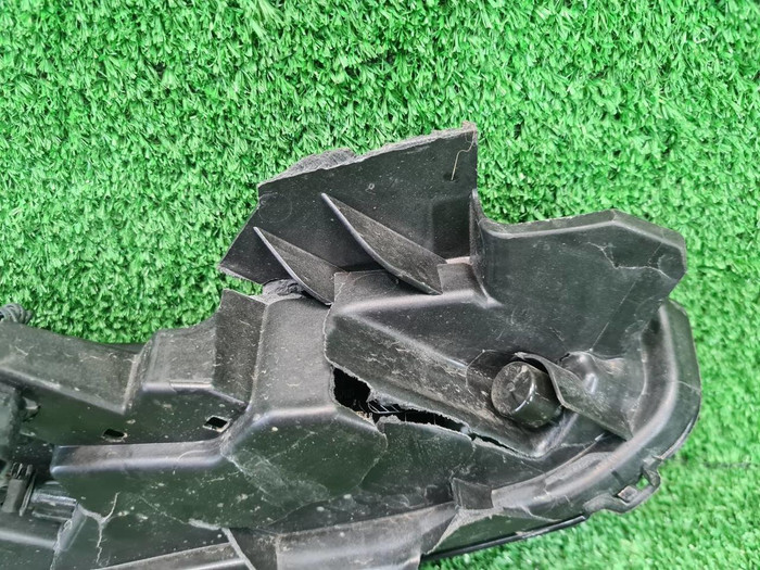 Указатель поворота левый Omoda C5 (2022-н.в.)