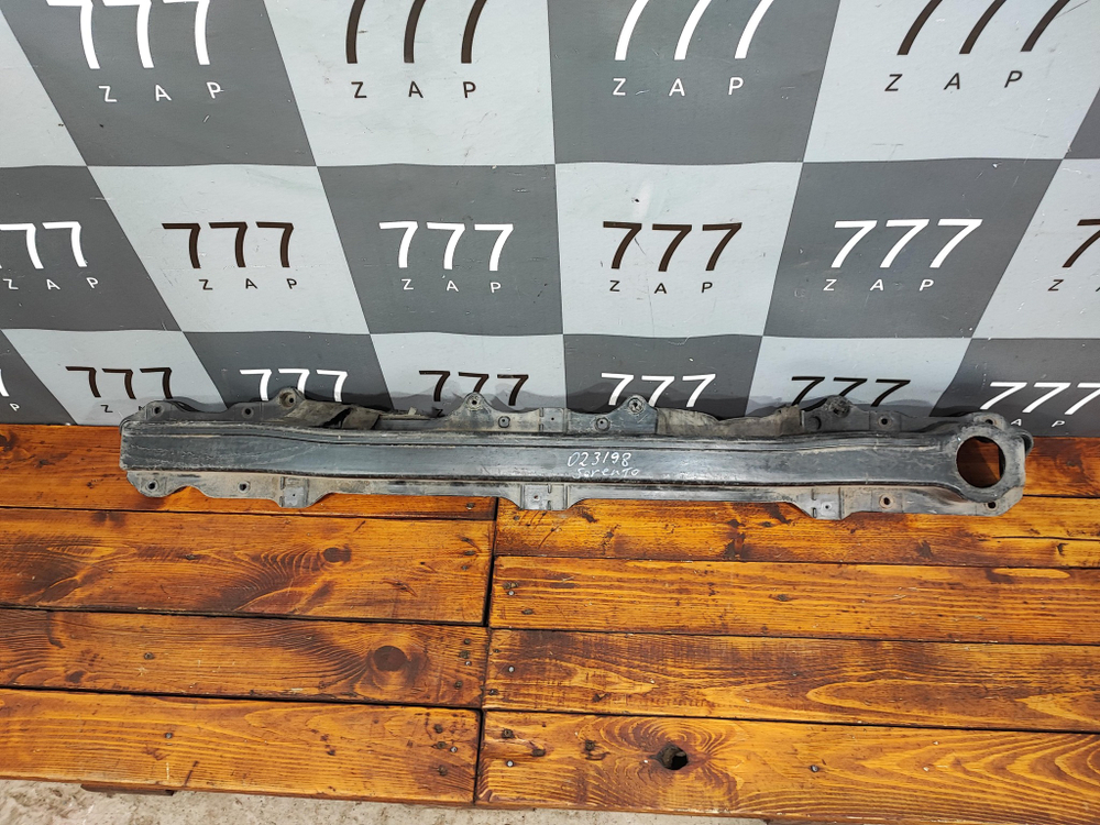 Усилитель заднего бампера Kia Sorento 3 Prime 14-20 Б/У Оригинал 86631C5000