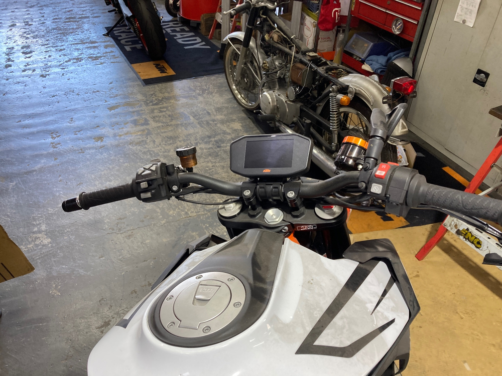 KTM 1290 Super Duke R 038356