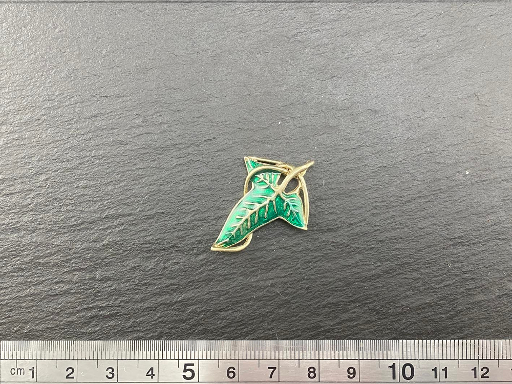 Подвеска. Листок Лориэна" (мельхиор)