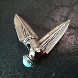 Подвеска. Стрела Перуна малая с камнем