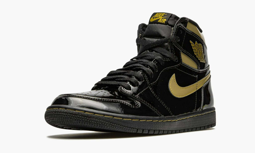 Air Jordan 1 Retro High "Black Metallic Gold"