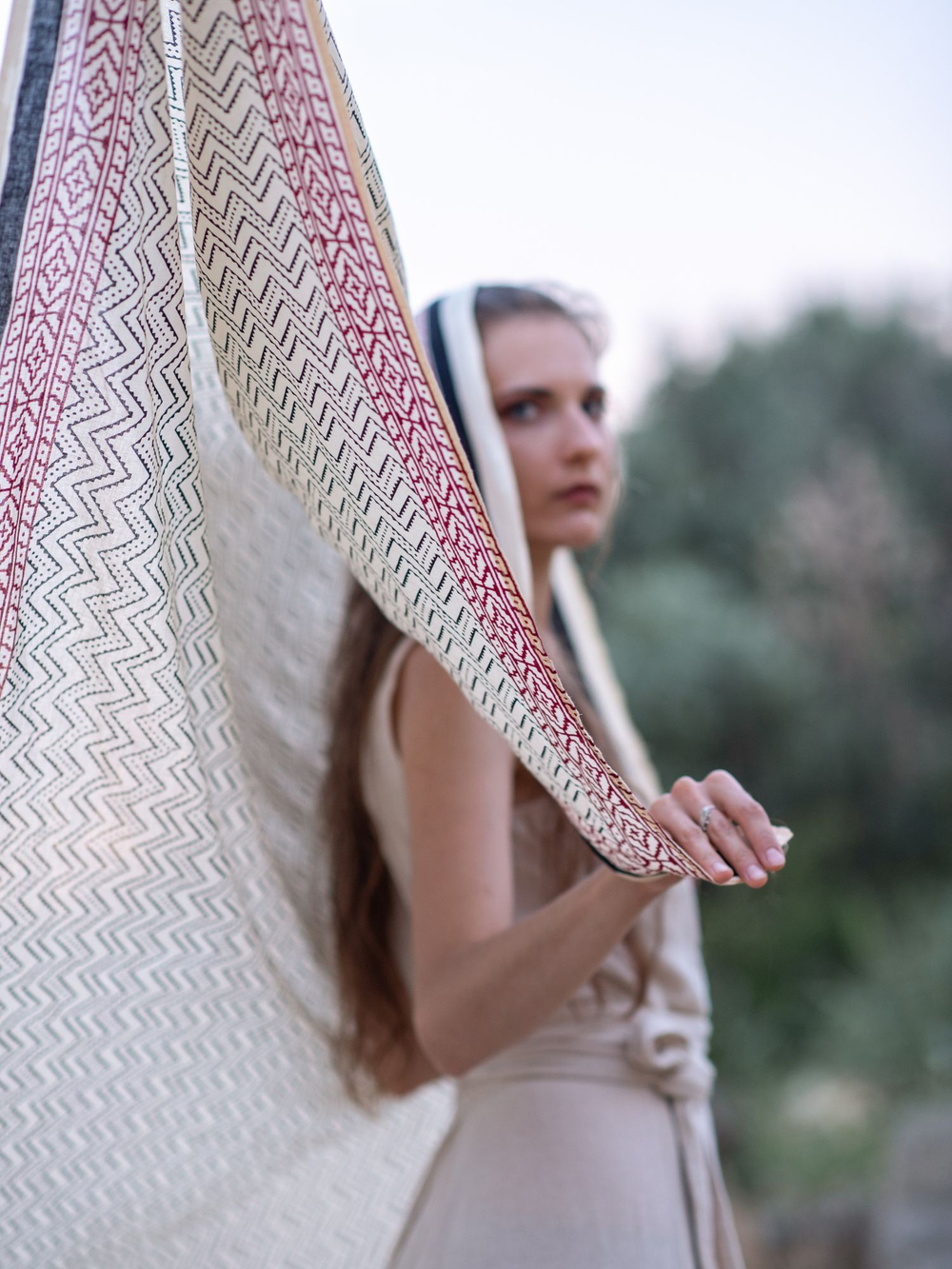 Легкий шарф-платок