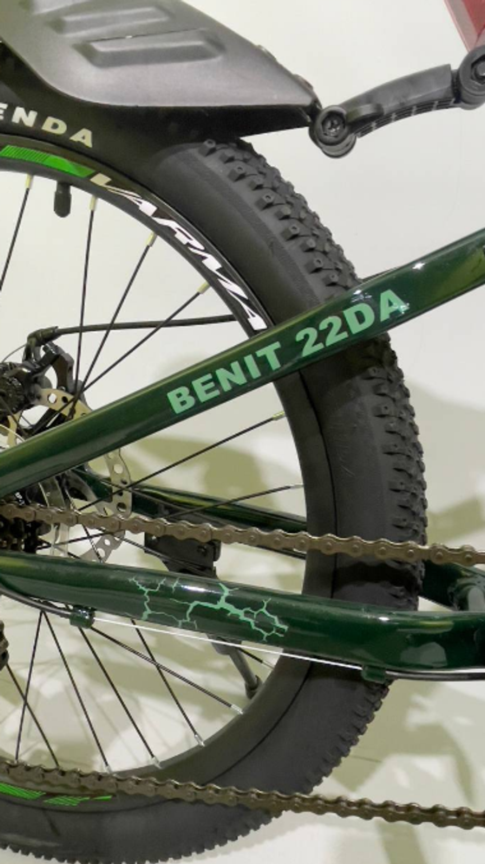Велосипед 22" VARMA BENIT 22DA р.11", 7ск. зеленый ВРТ 2025