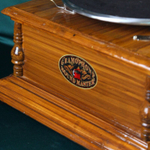 Винтажный граммофон