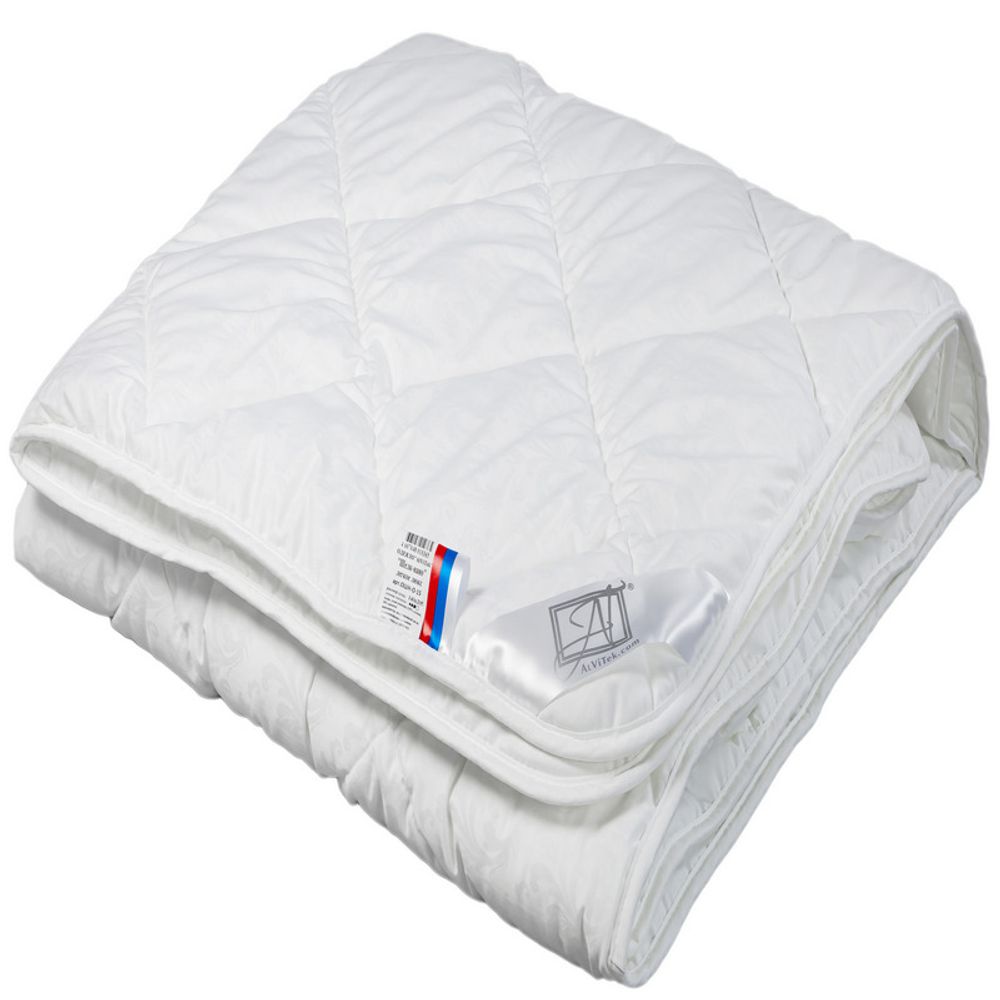 Одеяло "АВТ. ШЁЛК-НАНО CLASSIC" лёгкое, плотность 200 г/м2, цвет белый, сатин жаккард, Россия.