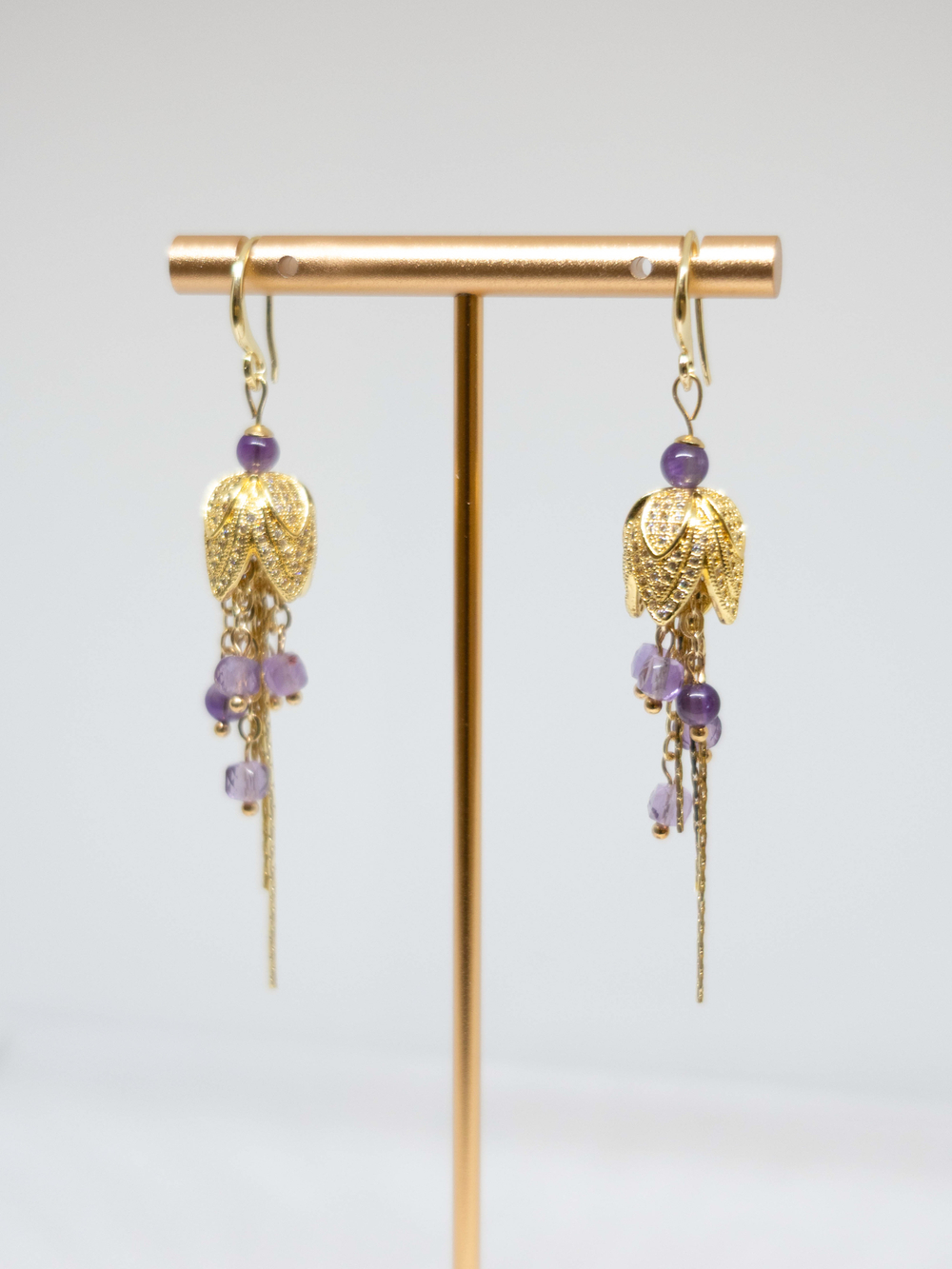 Серьги из аметиста в ювелирной огранке