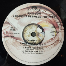 Винтажная виниловая пластинка LP Rainbow Straight Between The Eyes (Japan 1982) (No Obi) MISS Mistreated