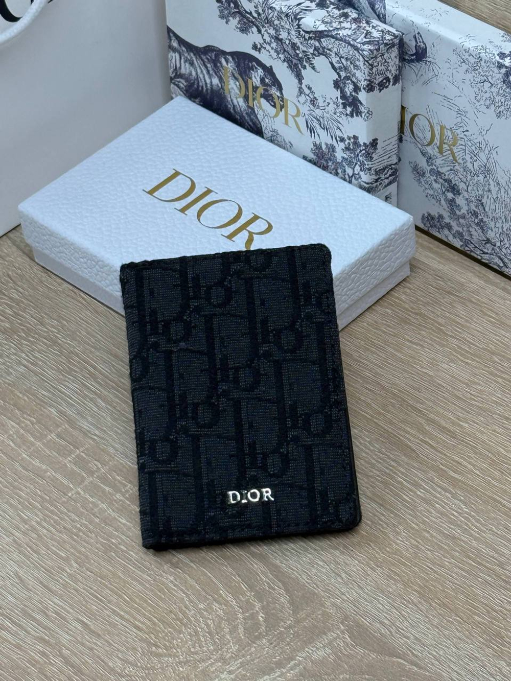 Визитница Dior