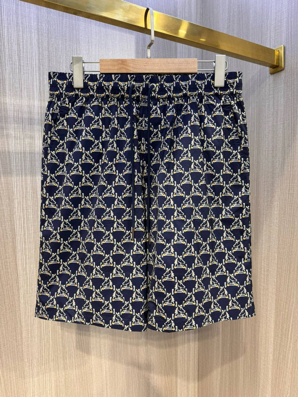 Шорты Hermes