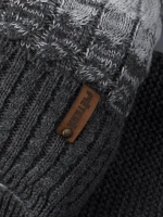 Шапка вязаная для мальчика на завязках и снуд