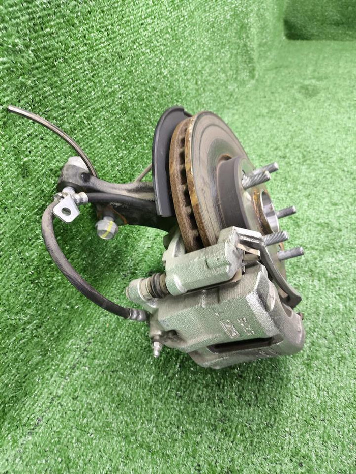 Кулак передний левый Changan Uni-V (2022-н.в.)