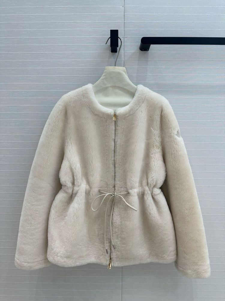 Шуба Moncler Шуба Moncler