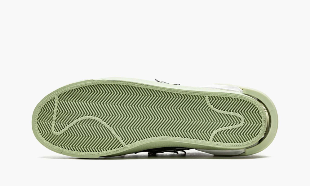 Blazer Low "Acronym - Black / Olive Aura"