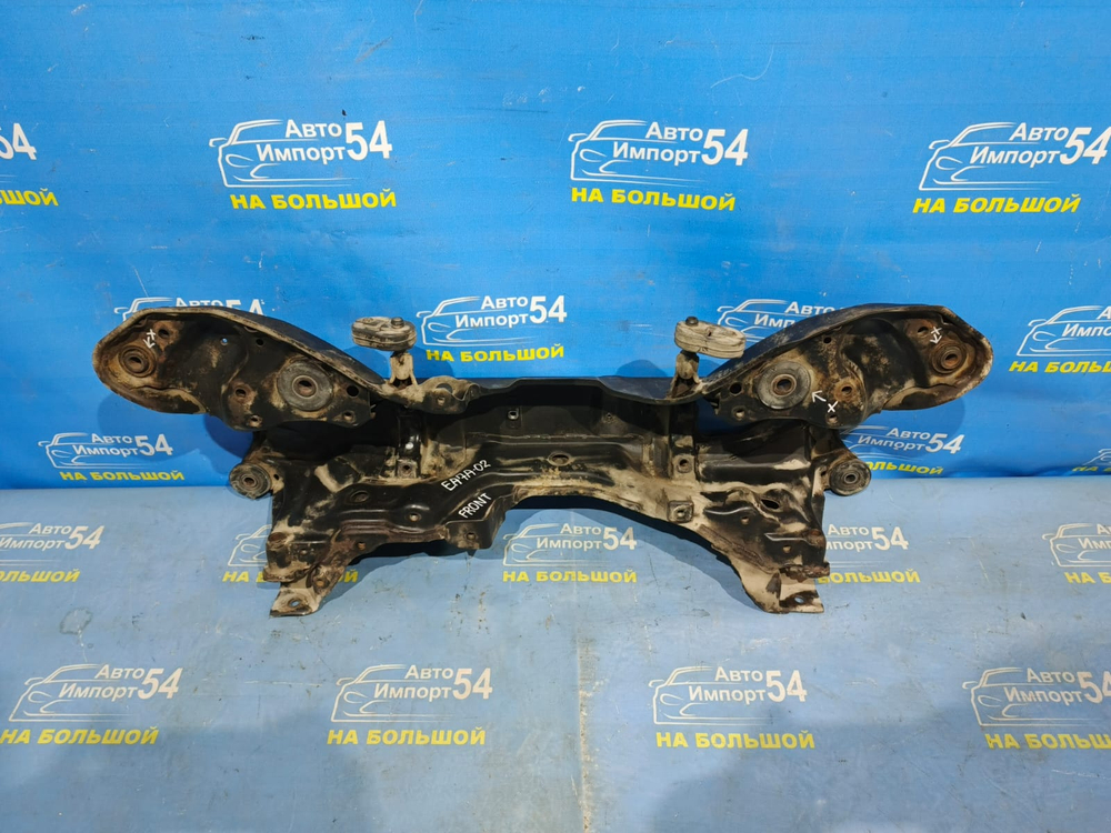 Балка передняя поперечная MITSUBISHI GALANT 2000