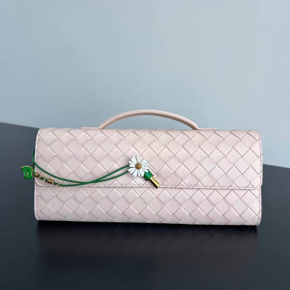 Клатч Bottega Veneta