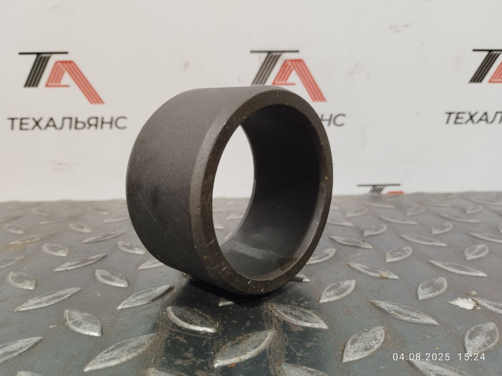 Втулка 15670062
