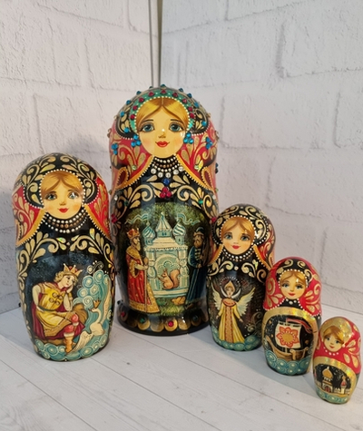 Матрешка 18см "Царь Салтан" 5 мест