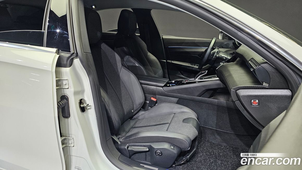 Peugeot 508 2 Generation 2.0 BlueHDi 알뤼르 (12.2019)