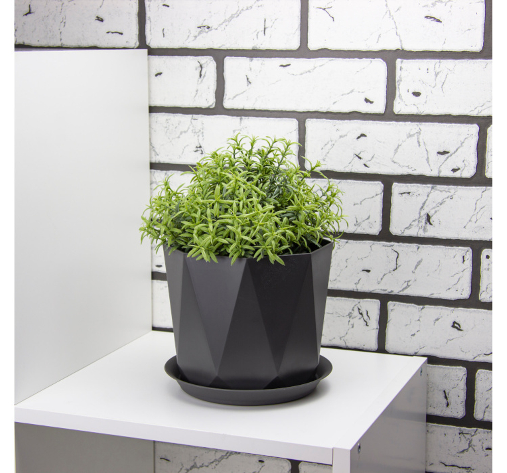 Кашпо ПРИЗМА D220мм 4,7л с поддоном М3139