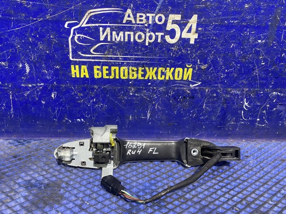 Ручка двери передней левой внешняя Honda VEZEL 2013-2018