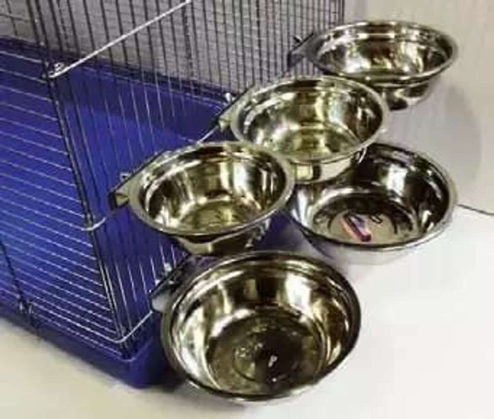 Кормушка клеточная 1 мет. миска D16см с зажимом 0,5л