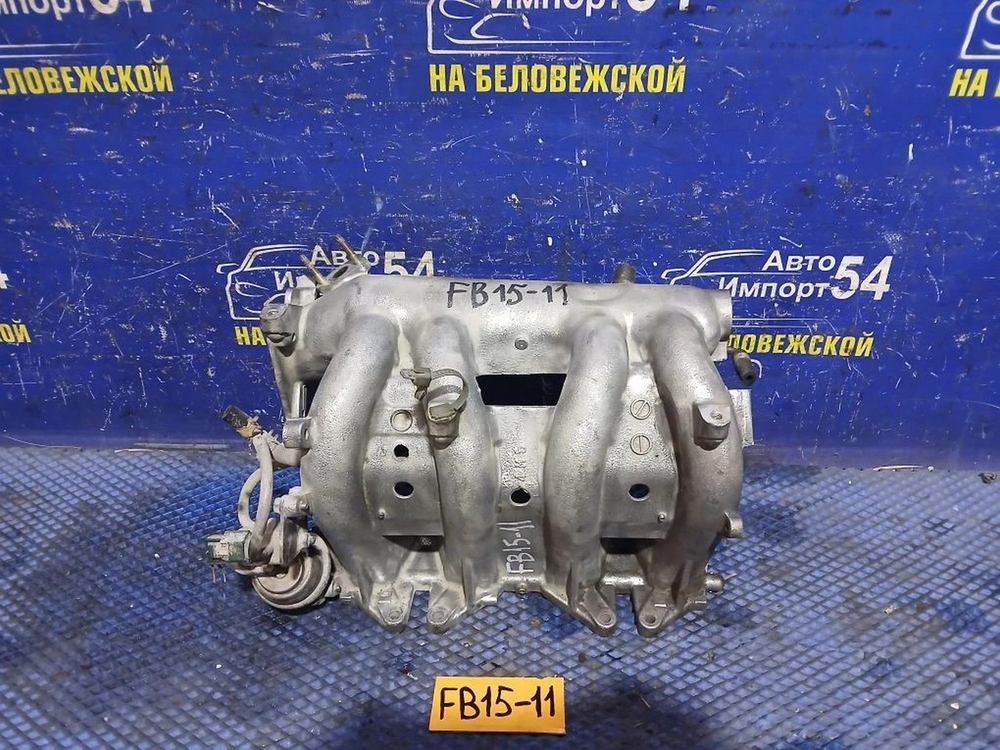 Коллектор впускной NISSAN SUNNY 2000