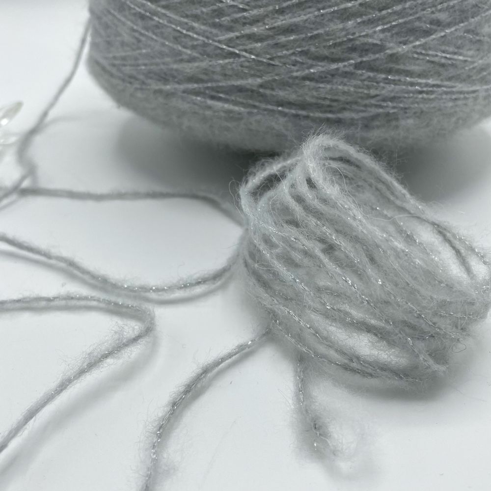 PINORI FILATI 5% альпака 10% пух мериноса 20% вискоза 21% люрекс 44% полиамид