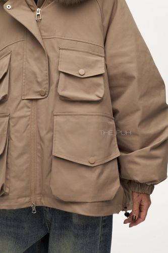 Бежевая объемная укороченная парка с капюшоном