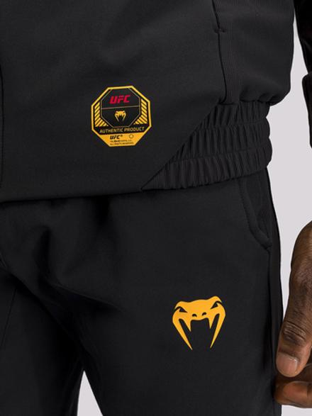 Толстовка UFC Fusion by Venum Fight Week Dark Brown