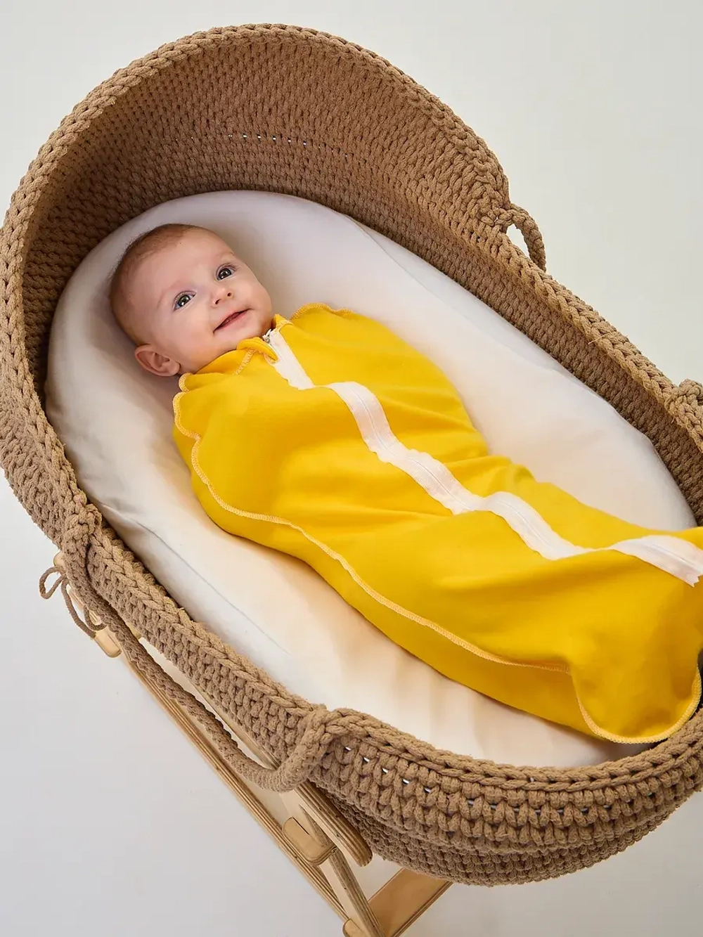 Кокон для новорожденного