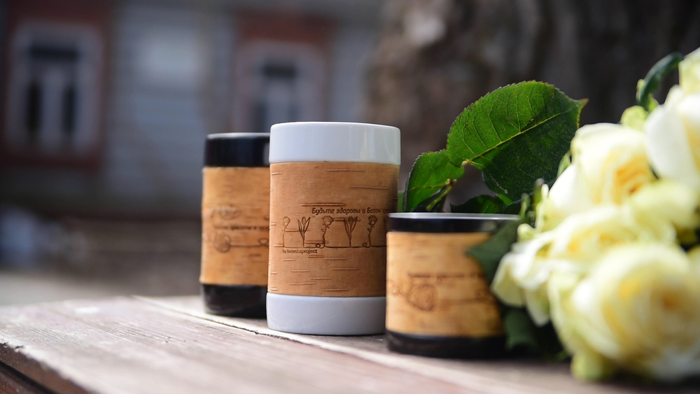 Кружка большая фарфоровая c берестой и с цитатами Чехова. Chekhov forever.