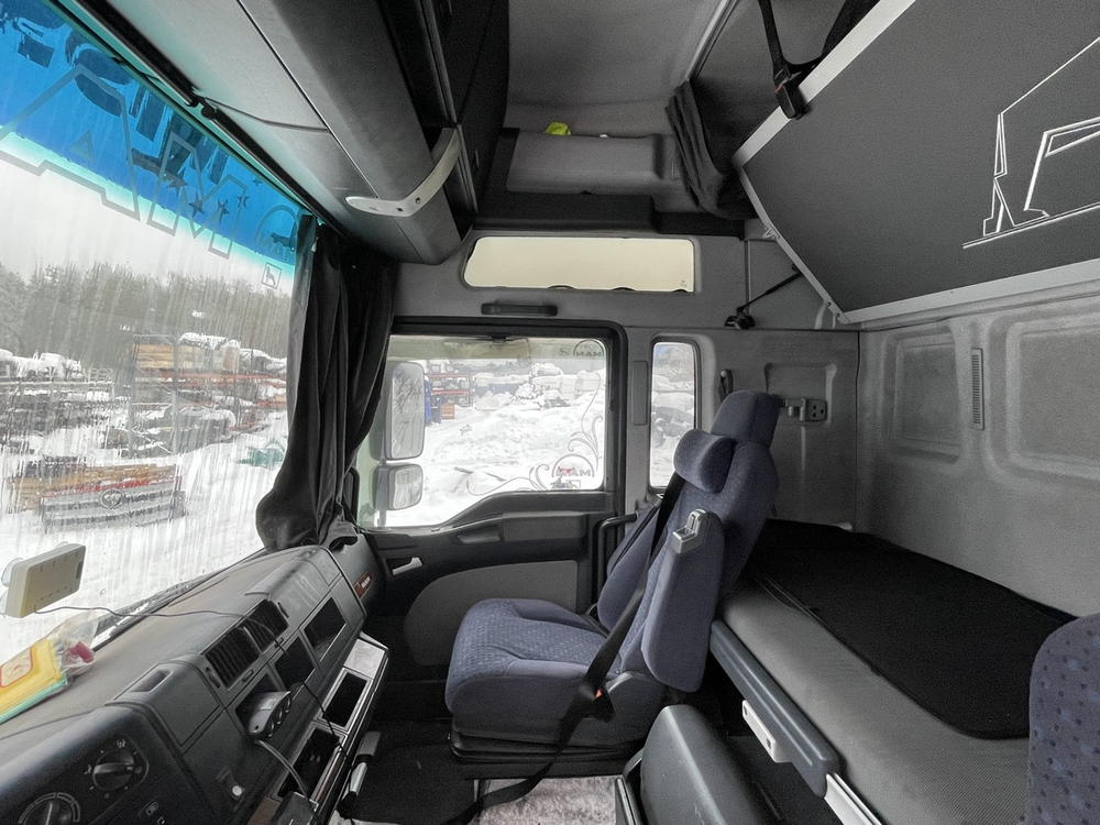 Кабина высокая