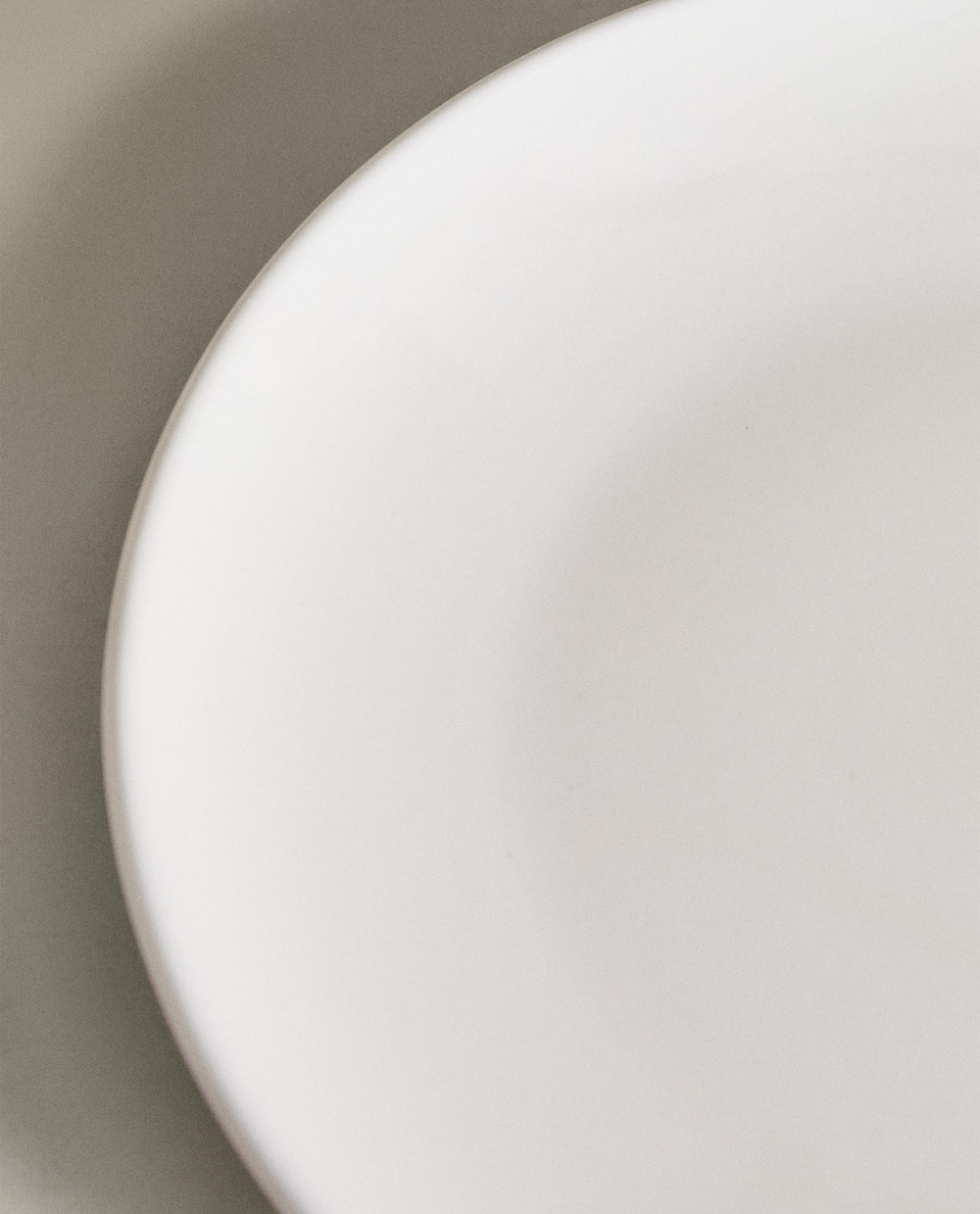 Zara Home тарелка десертная из каменной керамики, цвет белый, 19.3 см