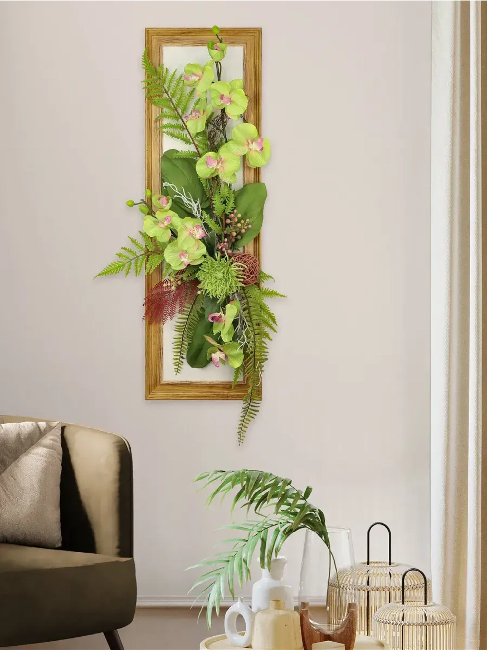 Искусственные цветы для декора стен