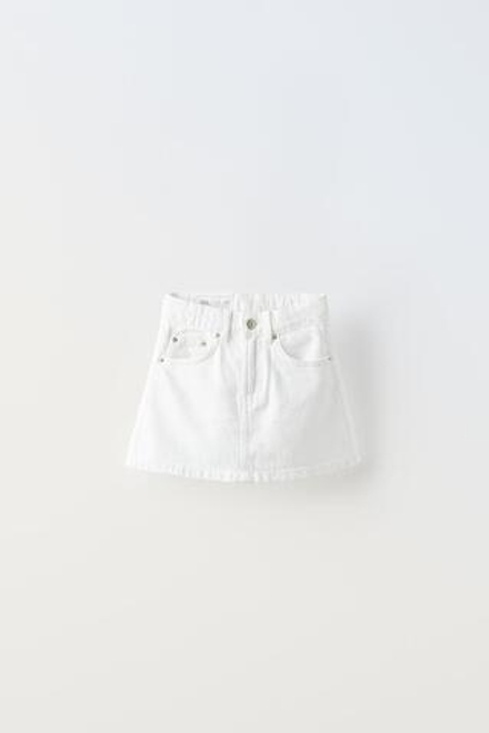 ZARA ДЖИНСОВАЯ МИНИ-ЮБКА, БЕЛЫЙ