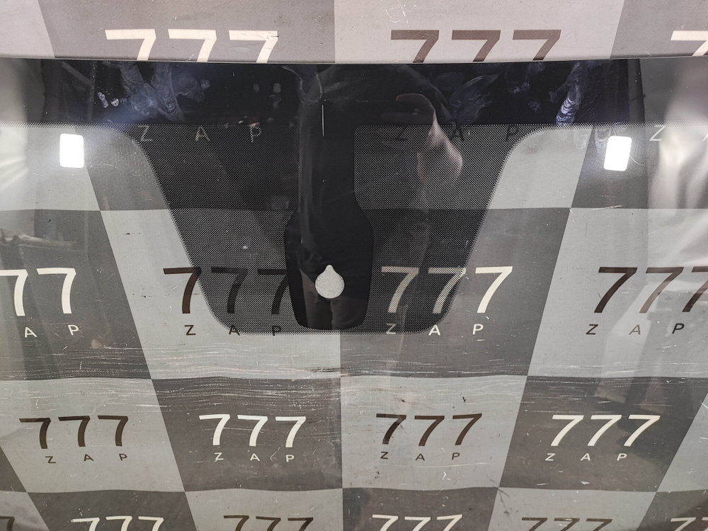 Стекло лобовое с обогревом Chery Tiggo 7 Pro 20-нв Б/У Оригинал 555000137AA