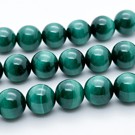 Малахит бусины, диаметр около 10-10,3 мм, цена за 9 шт (1/4 нити)