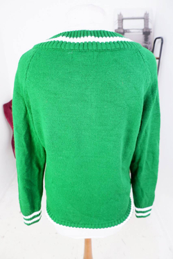 Джемпер для активного образа, визуально на 50 размер