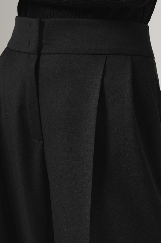 31110 Брюки женские (черный)