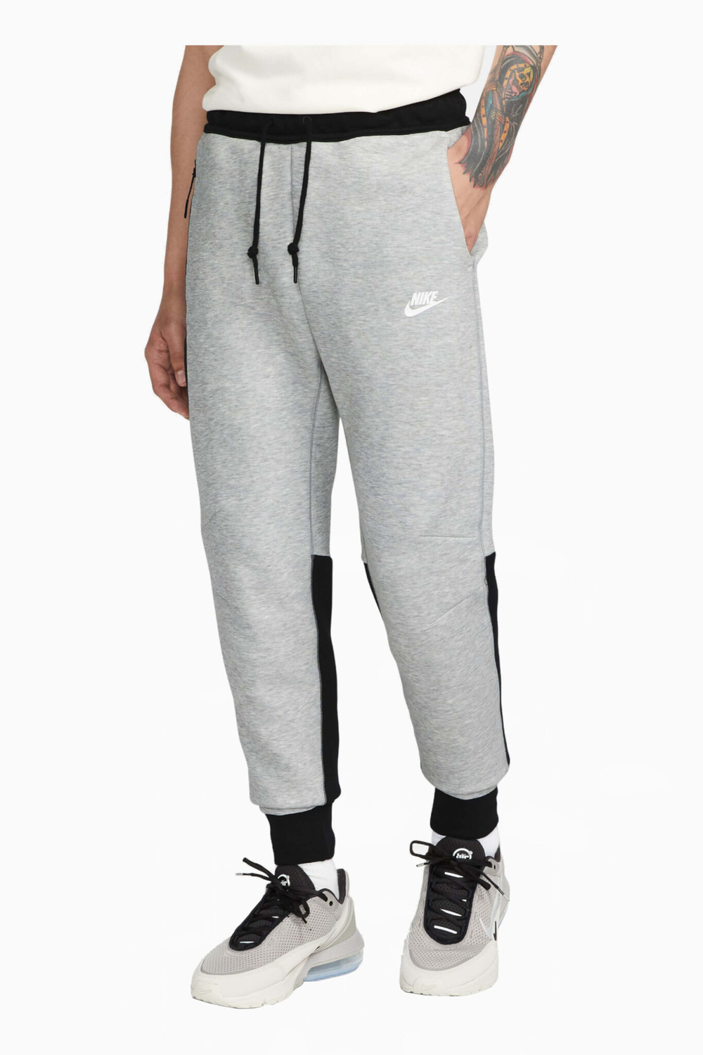 Штаны Nike Sportswear Tech Fleece