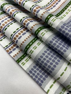 Постельное белье "Бисер (компаньон)" семейное наволочки 50х70 2шт Простынь на резинке 160х200 см Пододеяльник 145х215 см(2шт) Сказка сатин