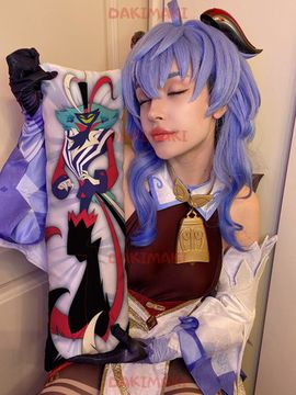 Мини дакимакура Асмодей и Физзаролли Адский босс арт. M1204, 60х20 см