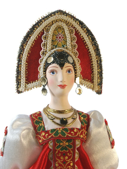 Кукла фарфоровая в русском костюме Плясунья