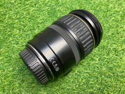 Canon EF 28-135mm 3.5-5.6 IS USM